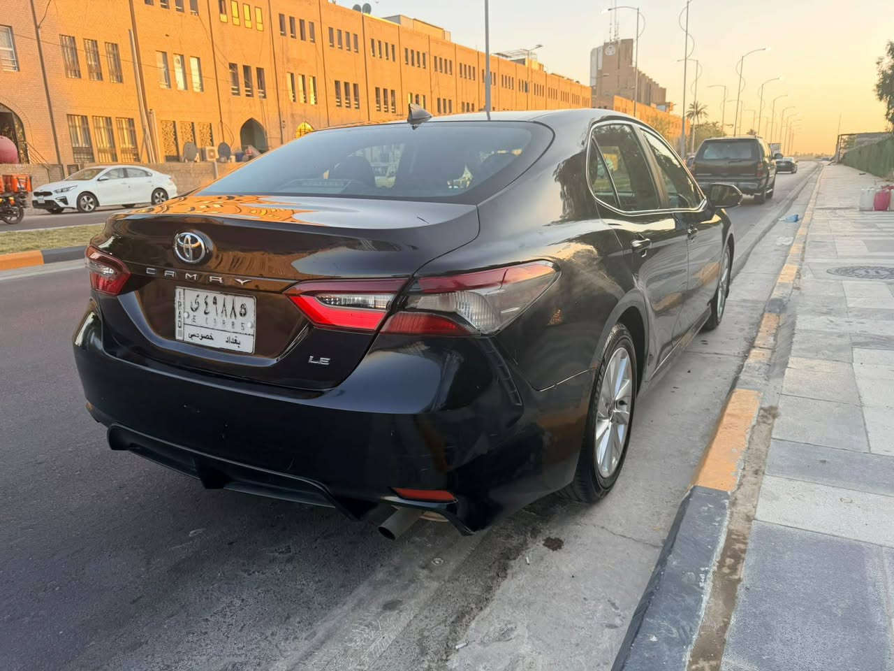كامري موديل 2021 رقم بغداد باسمي
السيارة نضيفة محرك كير كهربائيات تبريد حدادية كاملة 
صور الحادث موجودة  حادث خفيف 
السعر 18000 الف دولار بيهة مجال قليل حك الجية 
هاتف *********** اتصال مع واتساب 
بغداد الجادرية
