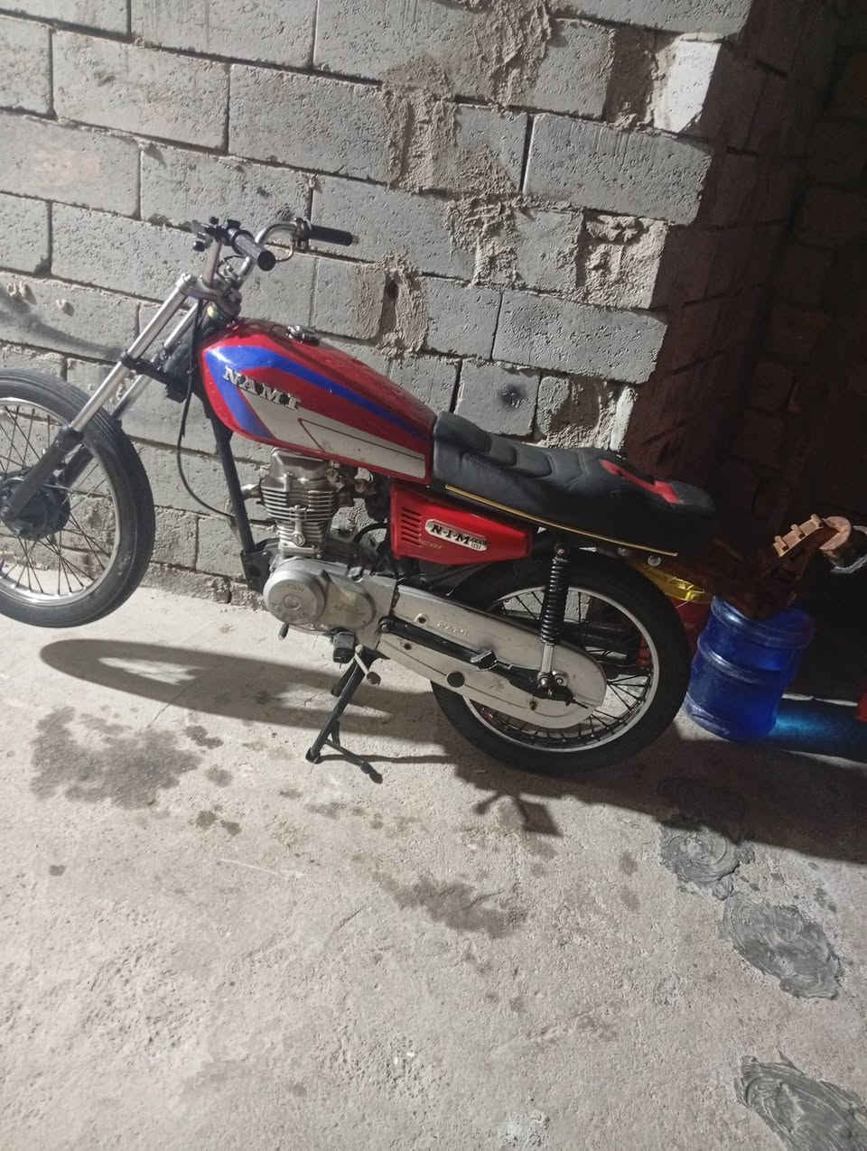 سلام عليكم دراجه لبيع المكينه امتياز مديل 20 وشاصي نضيف حيل الشراي يدش خاص والموشراي لا يراسل


**إذا كنت صاحب هذا الإعلان وتريد حذفه لأي سبب، رجاءا أرسل رسالة إلى الدعم الفني**