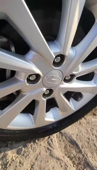 اكسنت موديل 2019  ماشية 38 الف سنوية جديد وهزة  كابون بانزين محرك شرط ...