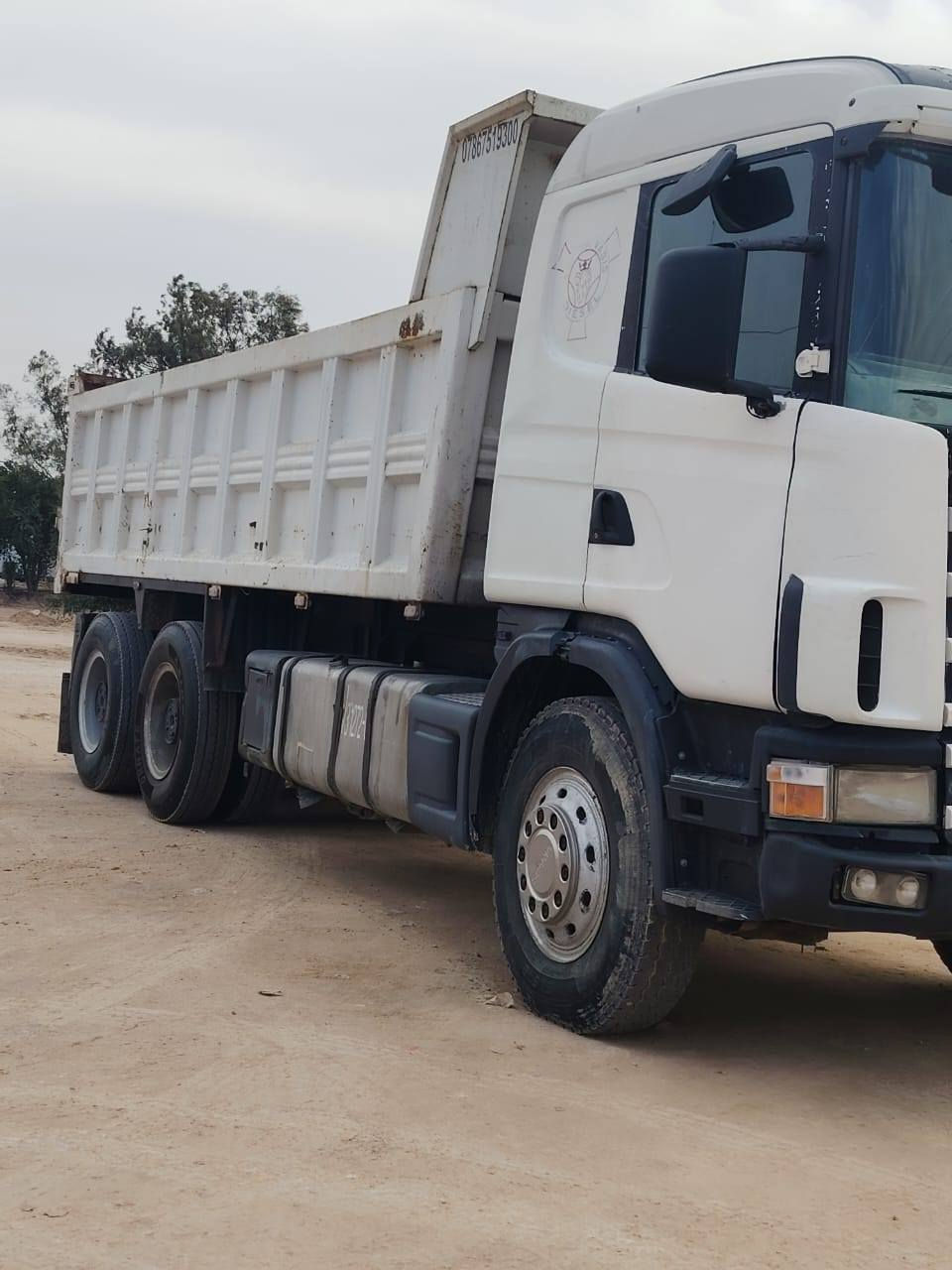 سلام عليكم للبيع سكانية بومة موديل 96 مجموعة بايجر 19 كير 900/3/3 شاصي كفالة مكينة 6 انجكتر 420 لا صرف ولا بخار رقم بغداد ألماني تخم تاير 24 حدادية جديدة بدي جديد السعر 270 أو بية مجال الاستفسار ***********
