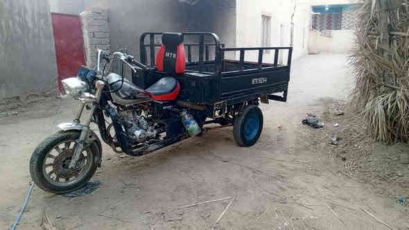 ستوتة للبيع اوراق اصولية بس ورقة الوكيل ضايعة
شاصي كفاله عامة محرك ناعم نكرة سلف 
كهربائيات شغاله ستوتة حلوة وكاعدة
مكاني مشخاب ***********
سعرها 900 وبيها مجال للشراي ترهم مراوس
