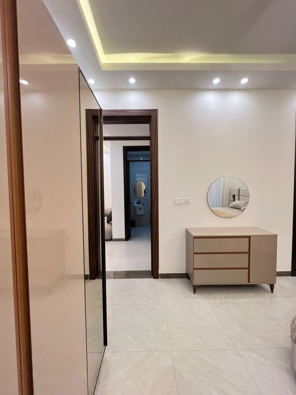 مشروع المربع الذهبي

بيوت سكنية بمساحة 250م

موقع  – سريع أبو غريب

سند طابو صرف يُسلَّم فورًا

نموذج جاهز ونسبة إنجاز 75‎%‎  

للتفاصيل الكاملة الموقع مع التصوير والدفعات 

الواتساب  : ***********

م/ سهير ثائر
