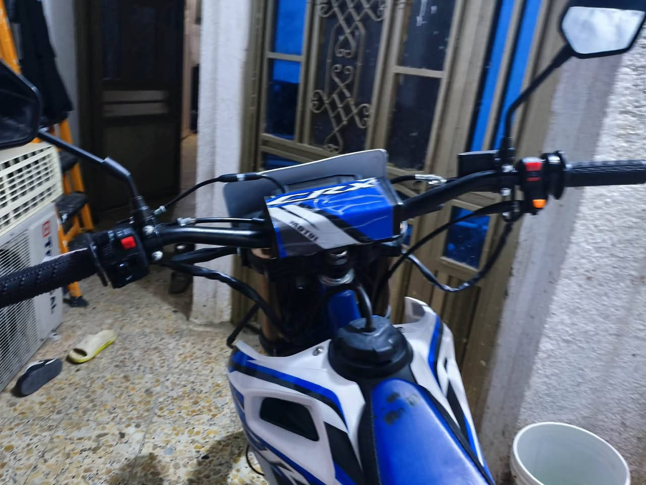 السلام عليكم دراجه قفاز 2025 صيني للبيع بس وصل نضافه 100/100 مكفوله السعر مليون 700 وبيه مجال أو مراوس حسب القناعه ***********
