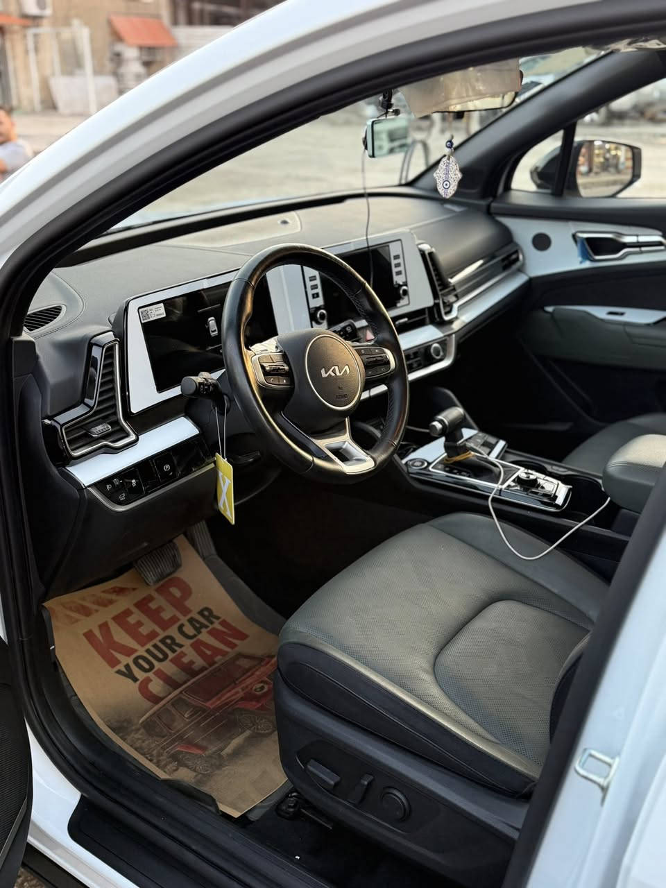 سبورتج موديل 2025
بلاك ادشن فول عدا البونراما 
ماشية 11 الف 
مكفولة عدا رصعة بلجاملغ الامامي موضحة بلصوره 
السعر 237 ورقة 
وبيها مجال للشراي 
للاستفسار الاتصال 
***********
