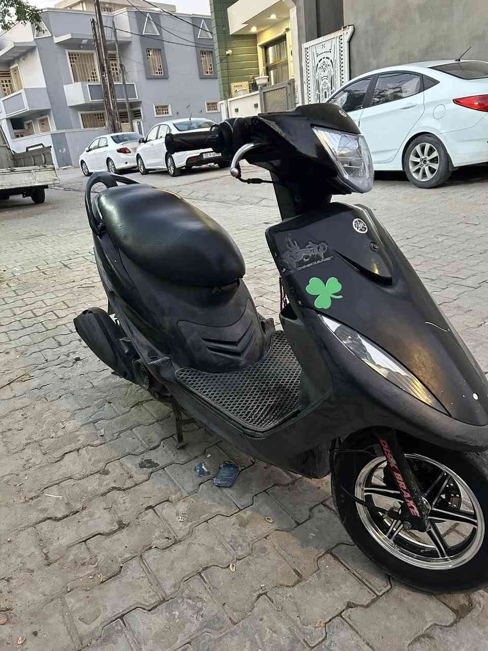 السلام عليكم ماكس عدله ناشفه مكينه ما ممدود عليه سبانه على الفحص الله شاهد دراجه من كد ما ناعمه عبالك ممشتغله دراجه ختم واحد وبيه ويل نجمه اصلي برغي 14 مو التجاري برغي 12 دراجه ما نقصه برغي كامله مكمله السعر 800 وبيه مجال حك الجيه مكاني بغداد المنصور ساحه القاء ***********
