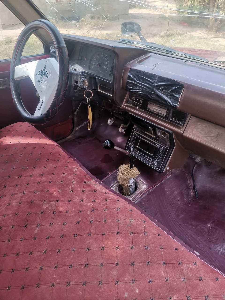 سلام عليكم بيكم لبيع 85بسامينه تحويل ماشر سعر38وبيهمجال. 05710839047 ///***********
