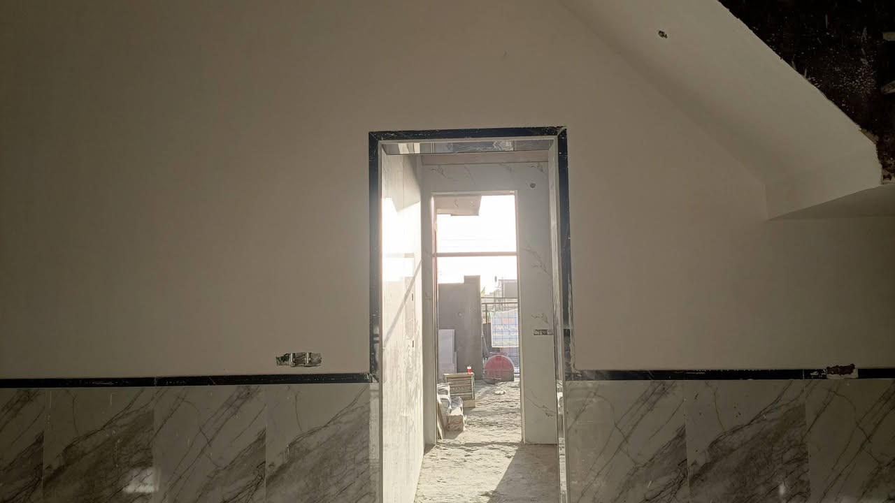 سلام عليكم خلفه متفرغ البخ وبياض شغل درجه وله نشتغل مكطوعه ويوميه وعل متر ليحب يتوصل ويانه عله هاذا الرقم ***********
