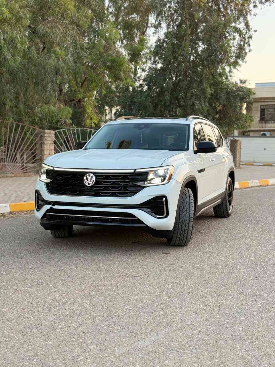 اطلس 2025 بك ادشن فول
بانورما حساسات كامرا 
7 راكب 
كار بلي 
شحن لاسلكي 
ماشيه 8000
لدات دخليه 
داخل لونين 
تبريد 4 قطع 
جنطه كهرباء 
محرك 4 سلندر توربو 
رقم بغداد شهداء وكاله عامه 
ايرباك ستيرن تكمه 
صبغ جاملغ 
شويه بلبنيد 
لايت لد 
عدسه متحركه 
بردات بل ابواب 
تبريد لمس 
شاشه لمس 
موصفات ار لاين 
تاير عالي 
السيارا طالب عليها 
سعر 30 الف 
بيع او مراوس 
دخول جديد 
مكان السيارا 
سامراء رقم *********** 
واتساب او فيس
