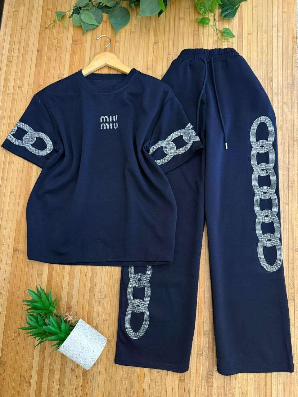 بّـسًـمِ آلَلَهِ آلَرَحًـمِـن آلُرحٍيَم 🌹🍃

لل جمال عنوان اونسكم بل موديلات الحلوه 🤓✨

طقم قطعتين 🥹 حيل نازك بالبس 

نوع الخامه قطني  تركي كوالتي عالي 🇹🇷

القياسات يلبس 👇🏻
38 40 42 44 46
 
#ملابس##فستان #اكسبلور#


**إذا كنت صاحب هذا الإعلان وتريد حذفه لأي سبب، رجاءا أرسل رسالة إلى الدعم الفني**