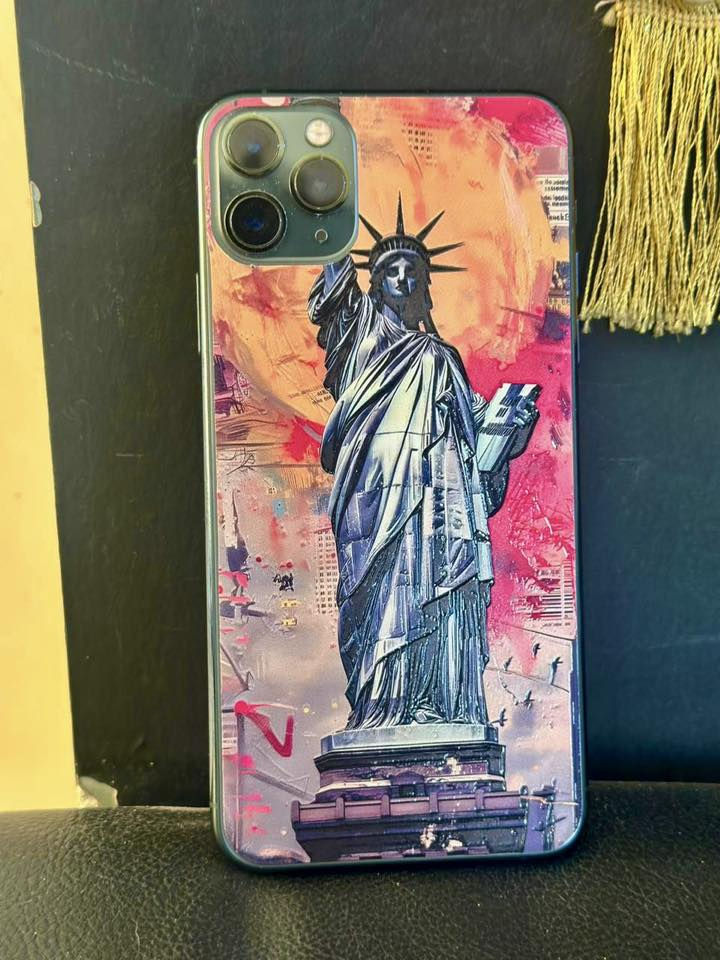 سلام عليكم ايفون 11 برو ماكس للبيع ذ 256 بطاريه 76 مكاني بغداد الحسينية تفاصيل اكثر تواصل ***********
