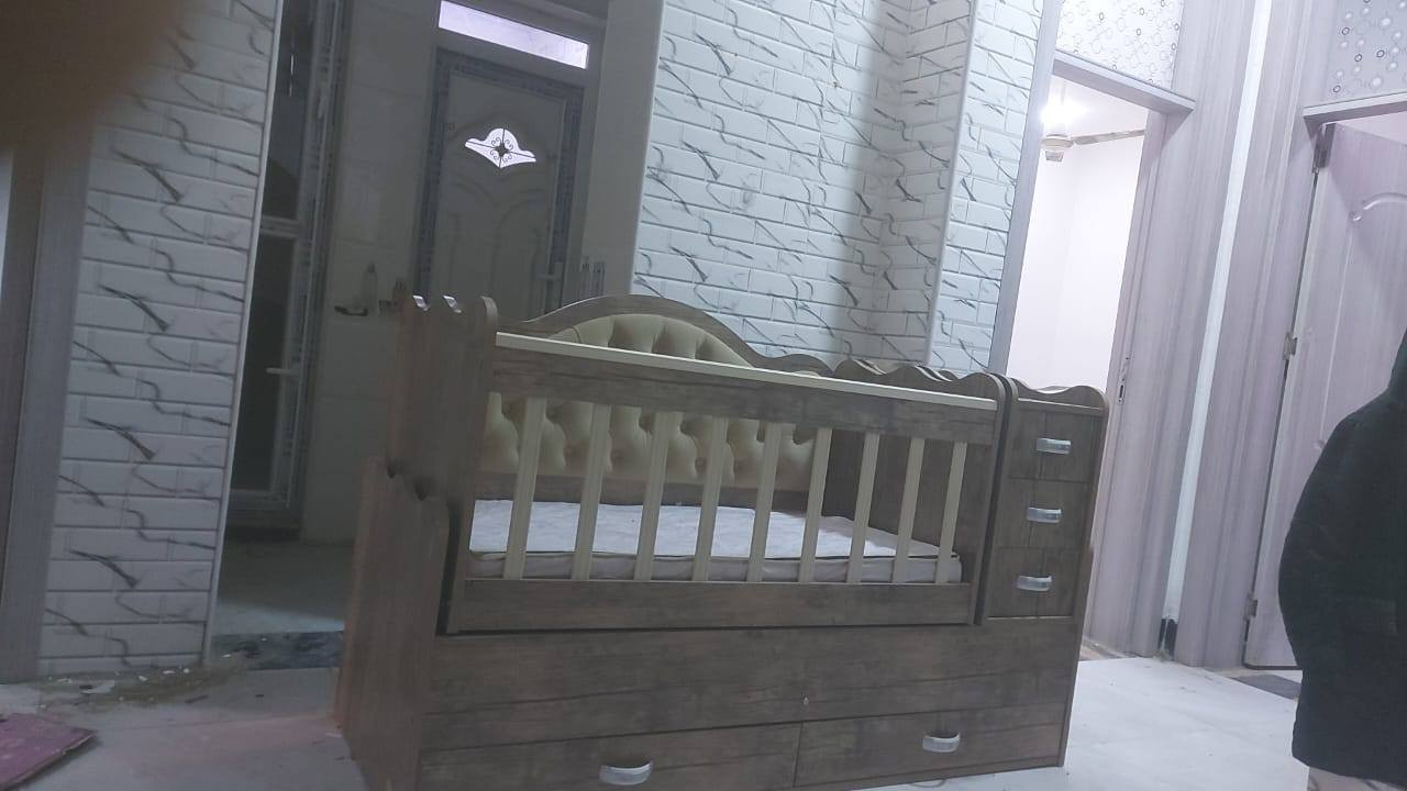 كاروك للبيع بعده مامستخدم جديد صارلي كم يوم من اخذته لاستفسار الاتصال او مراسله الصفحة ***********
