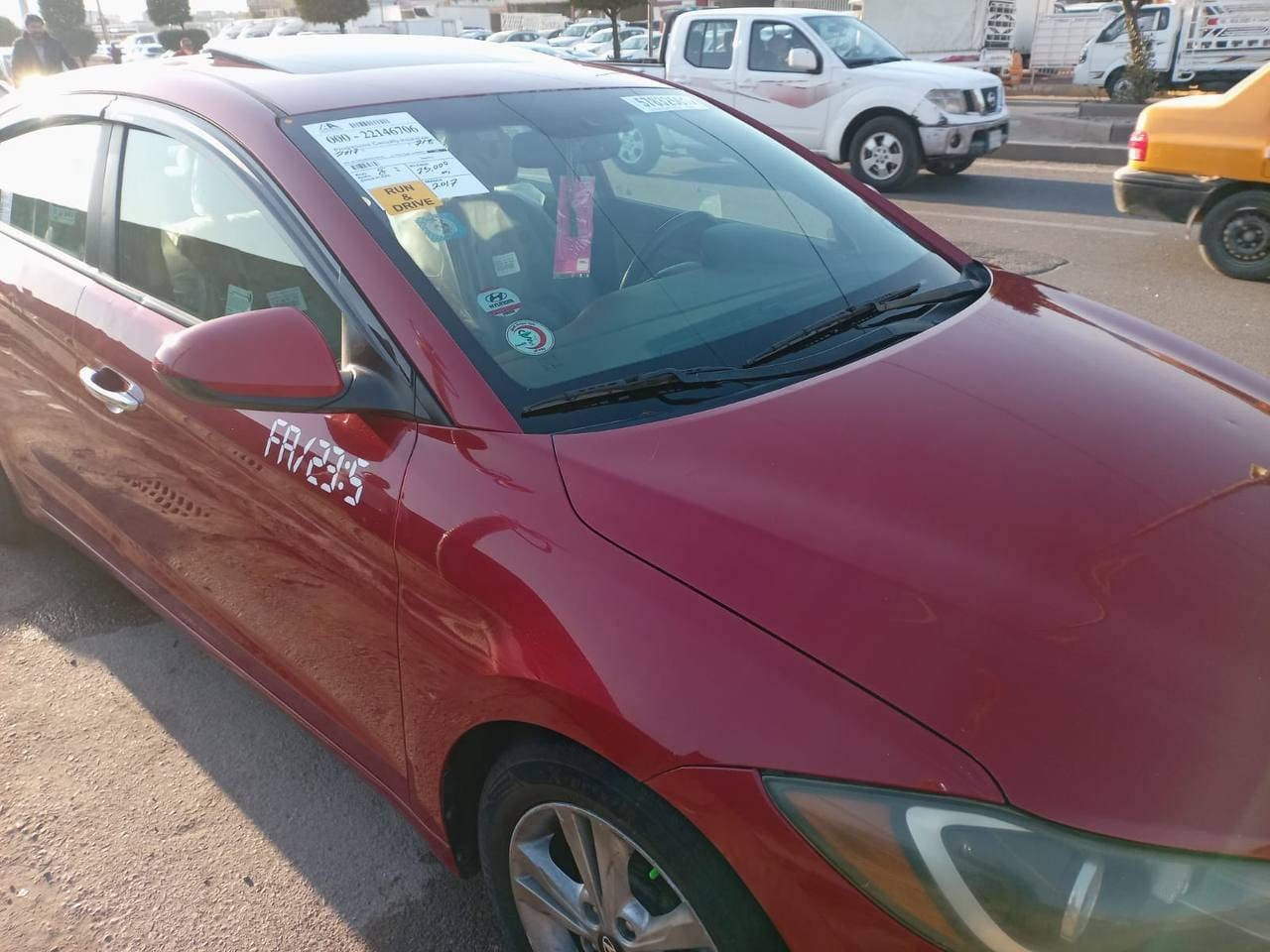 السلام عليكم 
مكلف بالنشر 
النترا ٢٠١٧ وارد امريكي ماشية ٦٧ كير ومكينة ما مفتوحة محرك ٢٠٠٠ دوش لغد ولا شاصي مطاك رقم جديد هزة جديدة السعر ١١٢وبيها مجال للشراي صور الحادث منشورة والسونار المكان بغداد للتفاصيل وللاستفسار الاتصال على هذا الرقم فقط رجاءاً *********** #غيرمتواجد على الفيس بوك
