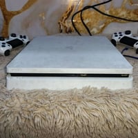 بلي4 سليم مهكر لوك ستيك ابيض بانده اياباني نظام 9 مهكرسعر300 ٠٧٧٠٩٧٤٦٢...