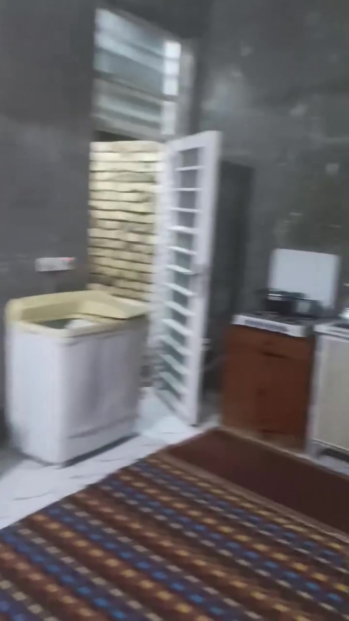 سلام عليكم بيت البيع 100 متر وجهيه 5 نزال 20 طابو زراعي سند 25
يحتوي عله غرفه وصاله ومطبغ وكلدور ومجمع صحيات البيت كامل عنوان ابو غرق هيثم الجبوري شارع الثالث الستفسار ***********
