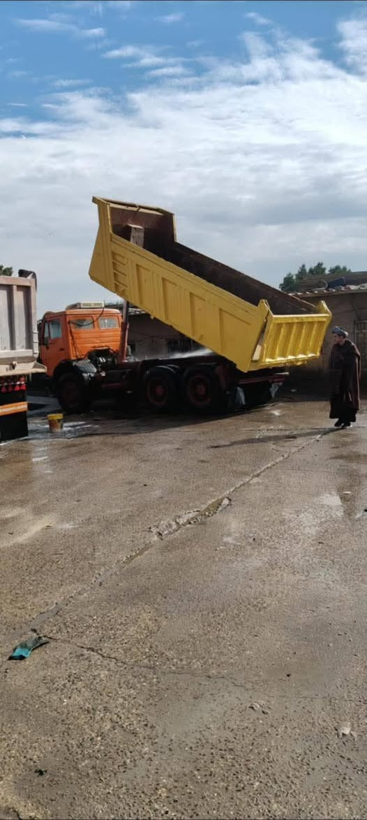 سلام عليكم البي للبيع موديل 79 شاصي مكفول بلادي قلاب تبريد شغال جديد كهربائيات ڱڵـه. جديد باتريات جدد مكينه 8 ، 28 محسن كير 160 مجموعه نص رباط عدل بدي جديد رقم انبار نكليزي بسمي  السعر 235 وبيه مجال مكاني كربلاء ***********
***********
