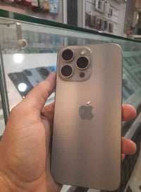 فقط بسعر 850 الف  ايفون 15 برو ماكس  ذاكره 256 بطاريه 90 كامل ملحقات ا...