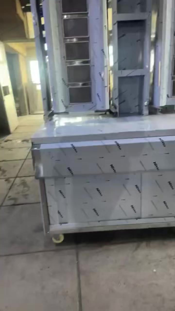 سلام عليكم شوايه كص مزدوجه كاك تركي سلايت صالون بليت صفر سته للاستفسار الاتصال على الرقم ***********
