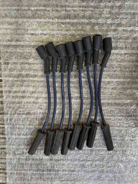 السلام عليكم تخم نوزل هنه + مسطره كامله مال كصه + تخم واير هم مال كصه مال مكينه ٥٣٠٠ النوزل و الواير يرهم من ٢٠٠٠ لحد ٢٠٠٦
السعر ١٤٥ وبيهن مجال قليل 
رقم ***********
