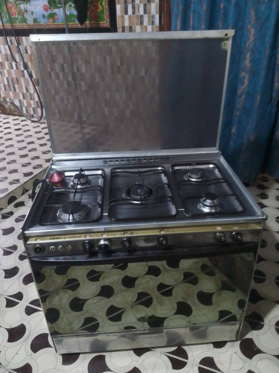 طباخ كريازي نضيف ٢٠٠


**إذا كنت صاحب هذا الإعلان وتريد حذفه لأي سبب، رجاءا أرسل رسالة إلى الدعم الفني**