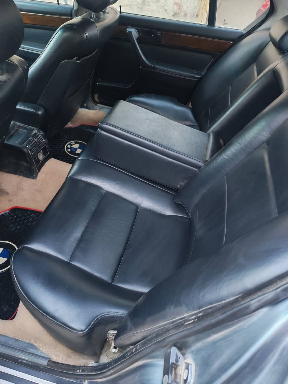 سلام عليكم بي إم حجم ٧٥٠ بيه مكينه 35كير عادي موديل ٩٢ للمراوس


**إذا كنت صاحب هذا الإعلان وتريد حذفه لأي سبب، رجاءا أرسل رسالة إلى الدعم الفني**