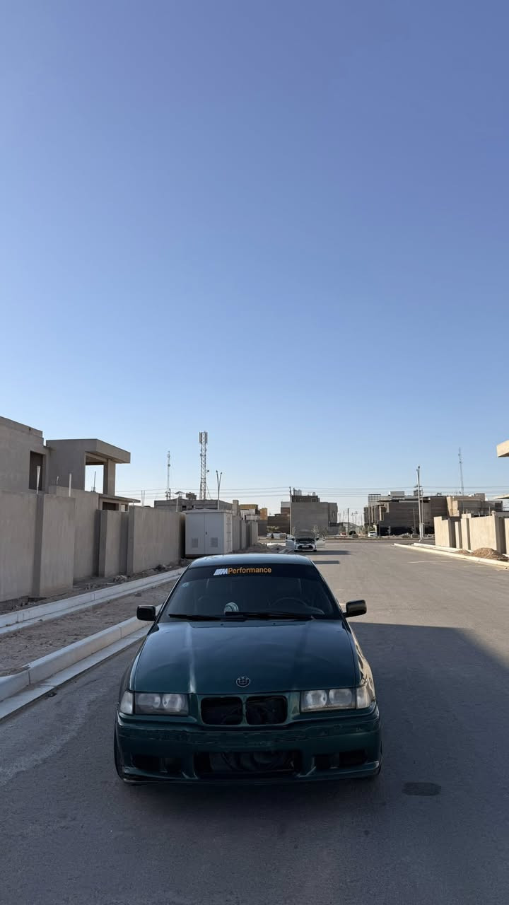 سلام عليكم البيع لون مميز
BMW. e36. 1995. 325.
سياره حلوه ونضيفه رقم بغداد سنويه لل٢٠٢٧ شرط التحويل محرك ٢٥ بي بدايه خيط خفيفه  اكسل قفل ٨برغي  شرط سرعه وشلعه  ومعدل تاكل الشارع  صافيه  كلش دواخل جديد رياضي سياره يرادلهه لمسات بسيطه كلشي شغال بيها تبريد تدفئه  شاشه اندرويد. كير عادي سماعات حلوه السياره كلها جاهزه   سعرها40تعجبك  هلا بيك  البصره رقم الهاتف ‭0773 837 7863‬
