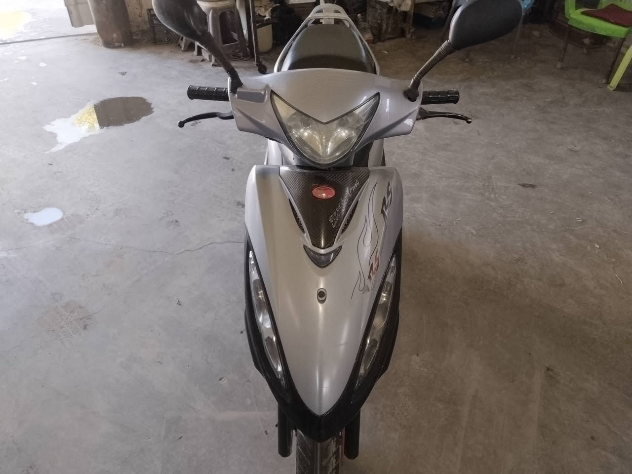 سلام عليكم مكلف بل نشر دراج كامكو  حلو كفرات بلدي  محرك ما  مفتوح سعرة 650 قفل  رقم صاحب دراجة‏‪‏ ***********
