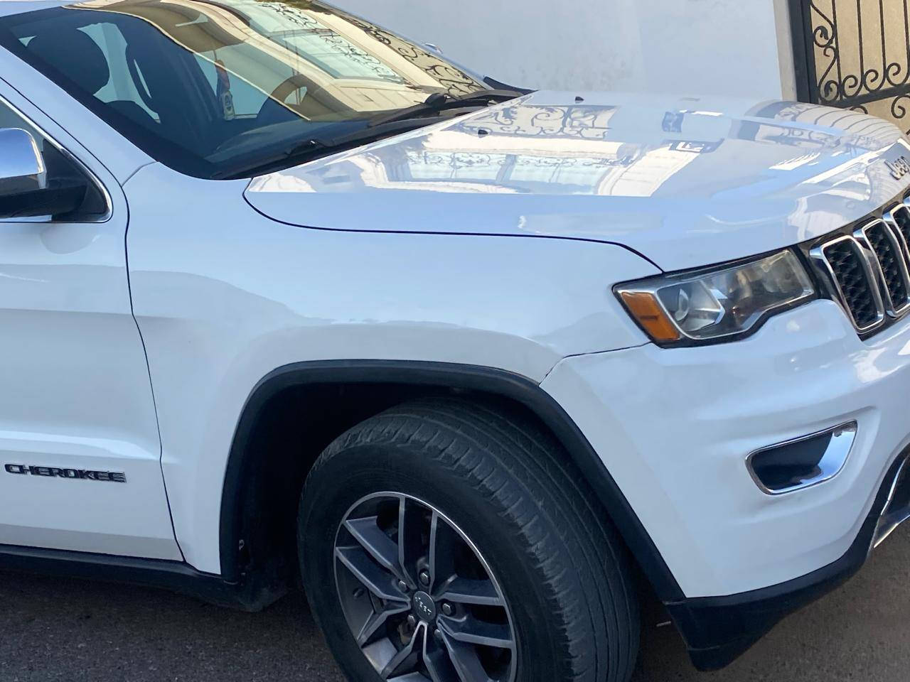 جيب امريكي 2018 
وارد امريكي كلين
230 السعر  ومجال  قليل 
لون ابيض بدون حادث
اربيل الي يجي واتساب انطي لوكيشن ***********
