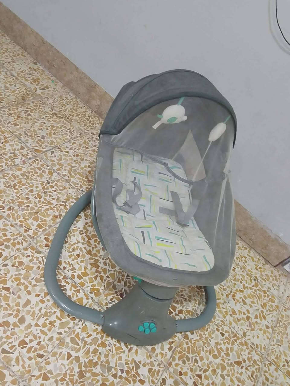 هزاز نظيف يشتغل عالكهرب وعالشحن السعر ٦٠ وبي مجال
موصل حي الوحدة


**إذا كنت صاحب هذا الإعلان وتريد حذفه لأي سبب، رجاءا أرسل رسالة إلى الدعم الفني**