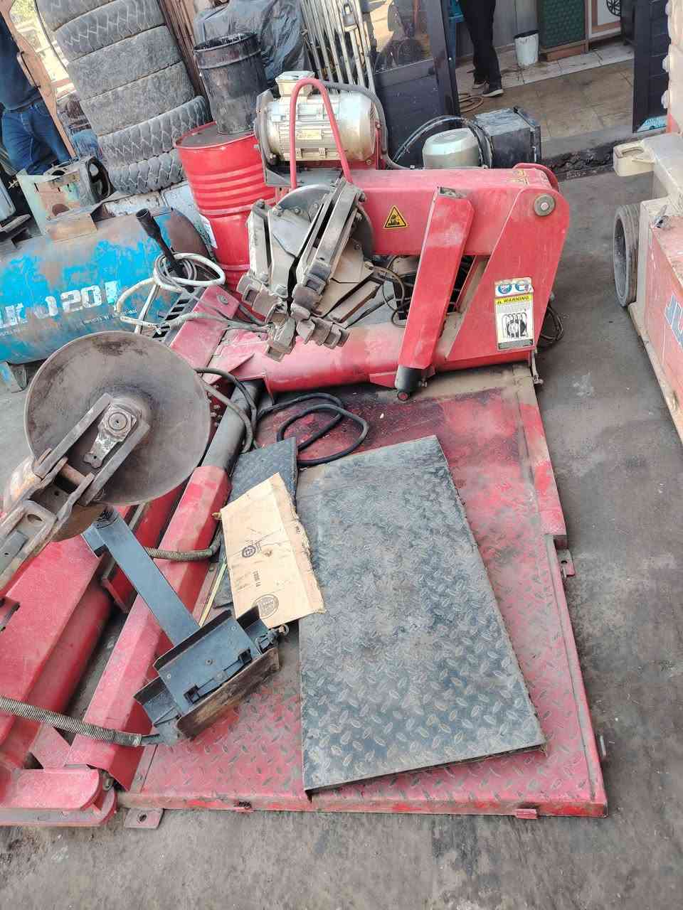 خالعه إيطالي بغداد باب الشيخ مقبرة الغزالي محل سعد العقابي ابو حسن العتابي رقم وتساب ***********
