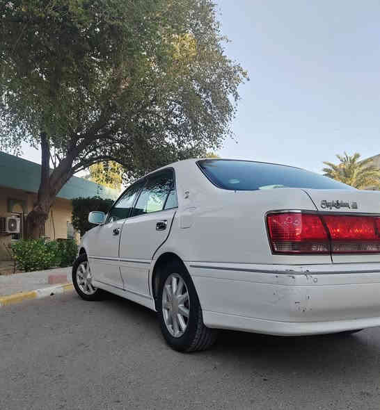 السلام عليكم
ملكه للبيع 2001 اصولي مداور رقم انكليزي  
كركوك 25 
كفاله من الاصوليات كلهه كصه ونقل جثه وكامل الاصوليات 
تحويره حديده وكامله وشغاله كل الكهربائيات 

فول الفول 
4 دكم 
كرستال 
فتحه 
شاصي 75 
ثلاجه 
اربع كشنات كهرباء 
شاشه 
بصمه 
ترحيب 
تشغيل عن بعد
تحكم سترين 
مثبت سرعه شغال 
مكينه وكير شرط 
حداديه جديده 
تخم تاير حديد 
السياره نضيفه للاخير  مال بيت  
السعر 165 وبيهه مجال 
مكان السياره بغداد 

***********
