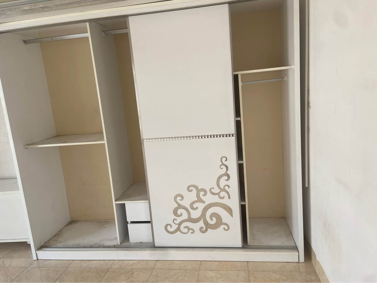 ‎كلها للبيع‎ أربيل, العراق


**إذا كنت صاحب هذا الإعلان وتريد حذفه لأي سبب، رجاءا أرسل رسالة إلى الدعم الفني**