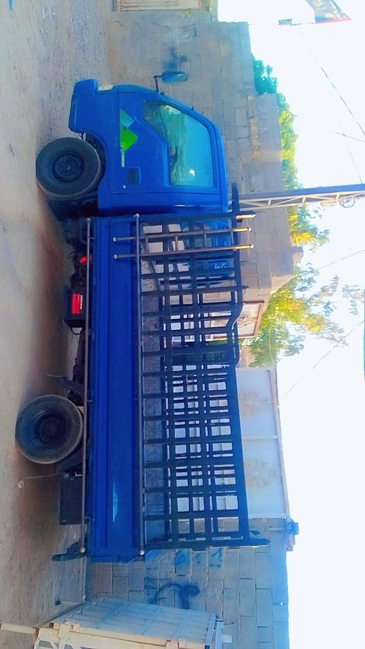 السلام عليكم فنتيره موديل 97 للبيع جير ومكينه مقفولات شاصي بي فطر صغير مكان بغداد قرب الج باور جديد كهربائيات جديده كامله محجر كامل السعر 50 وبي مجا
***********

