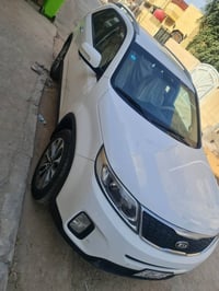 سورنتو ٢٠١٥ • محرك ٦ • ٧ راكب