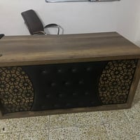 اثاث مكتبي جديد وبي مستعمل للبيع عنواني الجادرية 07711105207