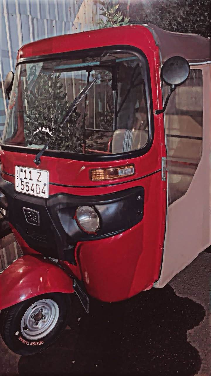 تكتك للبيع موديل 18 نضافه فول السعر 5250وبيه مجال حك جيه          ***********
