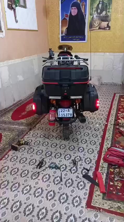 السلام عليكم دايون موديل 23اصلي مو الحديث الحديد خفيف مزوده تزويد كامل ماشيه 5الاف بس 
رقم و سنويه اربيل ،،كشافات ماركه سيزر 4عدسات ،،شاشه نضام خرائط ،،جنط رحاله جانبيات وجنطه كبيره الي بلنص 
كاسحه اضافيه وفول نضافه مكان الناصريه سوق الشيوخ 
*********** واتساب اتصل وتدلل السعر خاص
