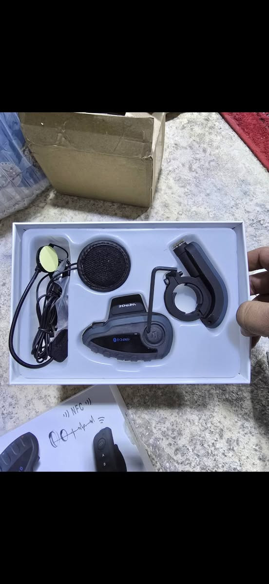 سماعة مال خوذه 
قطعتين


**إذا كنت صاحب هذا الإعلان وتريد حذفه لأي سبب، رجاءا أرسل رسالة إلى الدعم الفني**