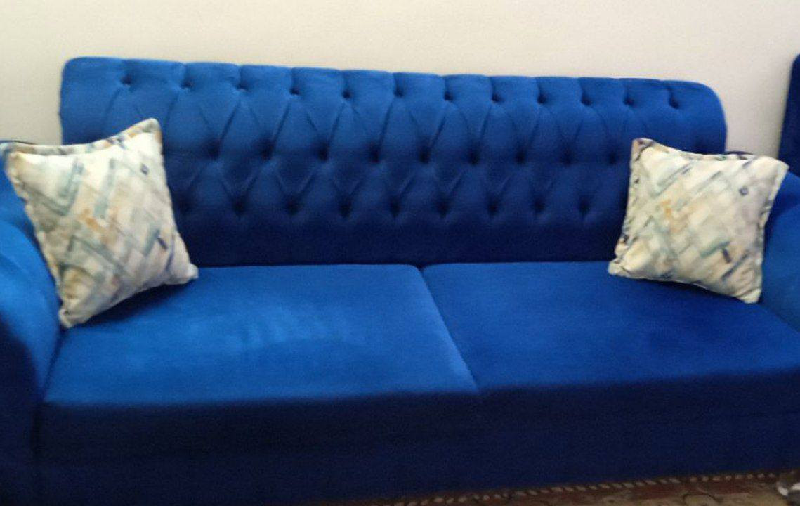 تخم قنفات 8 مقاعد تركي مستعمل كلش قليل أريده ب 400 وياه بردات وزوليه هديه اشتريته بمليون ونص بس مستعجله حيل للبيع .


**إذا كنت صاحب هذا الإعلان وتريد حذفه لأي سبب، رجاءا أرسل رسالة إلى الدعم الفني**