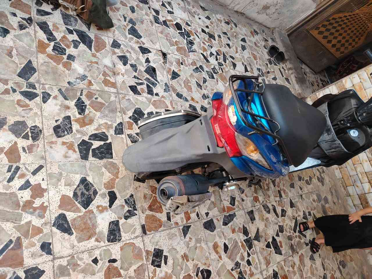 لبيع دراجة ادرس تخبل حديث الياباني ستان كهربائي نوزل نضافتة محركة كشرة 100٪سعرها ٧٥٠ الف العراقي هذا رقمي ***********
