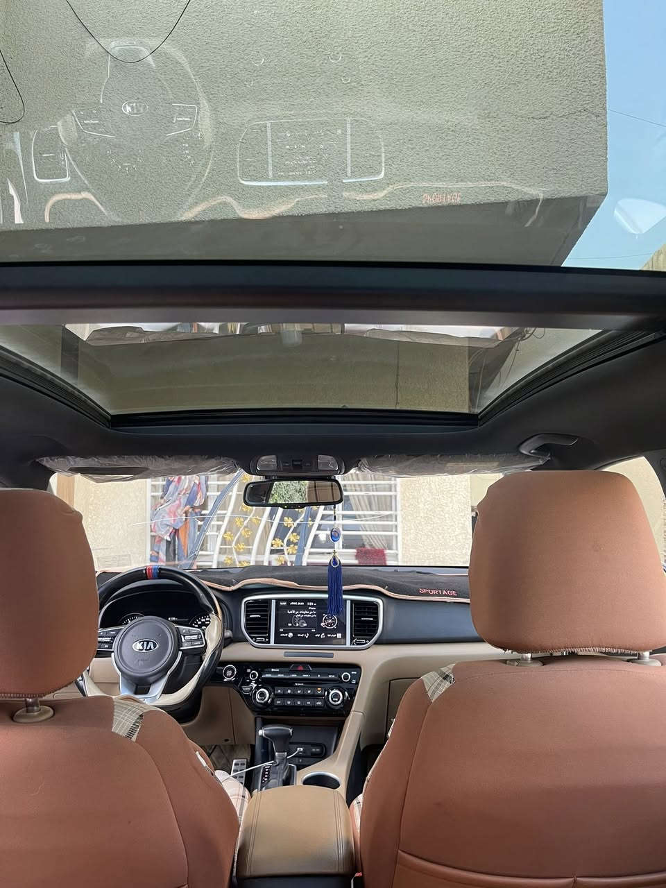 سبورتج جي تي لان بغداد بأسمي موديل٢١  السيارة مكفولة  عدا رصعة صغيرة بكد إصبع خلف باب  الصدر ماشية ٨٠ السيارة جديدة ***********

