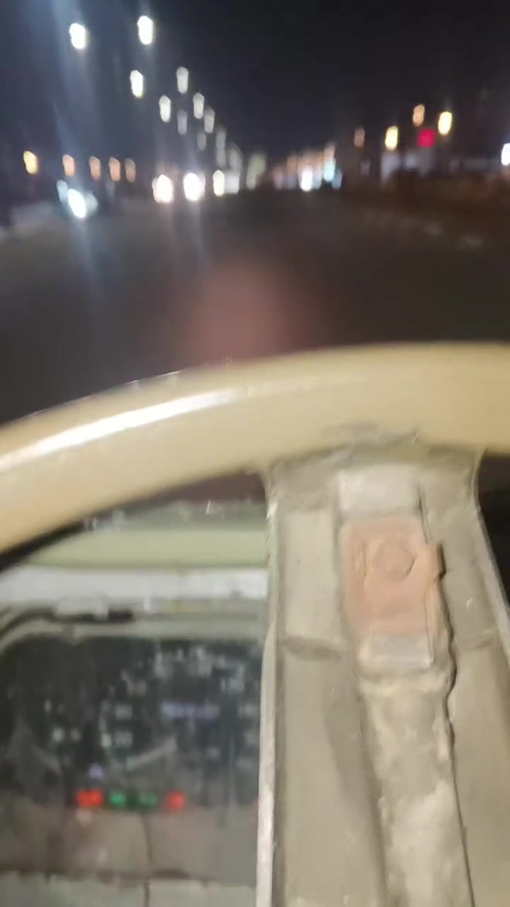 قنبور مموديل81 كاز مكينه  وكيرجدد ومحورالاكسل والدنكير سياره سابقا وهاي بل حادث ابيعا على حادثها سياره عيبها بس دعمتها وراعيها موجود بل نجف انطيك  رقمه ابيع كوم حديد السعر مليونين  وبيها مجال 
رقم /***********
***********
