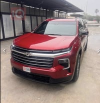 شوفريلت ترفرس2024 LTمواصفات عاديه  ماشيه6000km حادثهه بسيط جاملغ امامي...