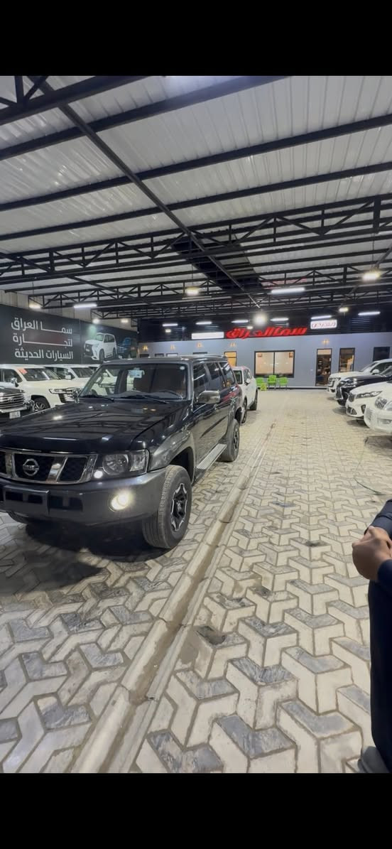 باترول سوبر سفاري موديل 2021 سياره كفاله عامه رقم اربيل لون اسود ماشيه 100 الف  فول موصفات كشنات كهربا فتحه والسياره عليها تزويد (دبلات شركة فلوردر _شوته رياضيه _ اكزوز رياضي _ تانكي اضافي بانزين ) 
***********
