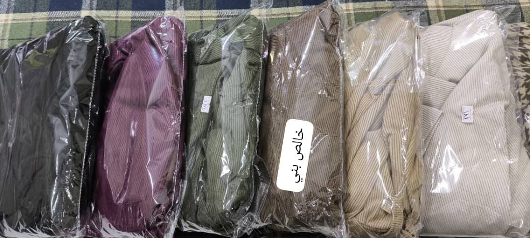 *ستايل تركي فخم 🥳❤️*
*الفستان التريند صار متوفر عناا 🫣* 
 *ولا أجمل من هيك قطعة 😍* 
 *مهتمين بكل تفصيلة فيه 💙* 
 *قماش شانيل مخمل محزز 🤩* 

*القبة ربطة عنق ريبون جانبية 🎀 آخر موضة* 😍

 *كمام باف والخصر شواطة ربط من الخلف لتشدي ع حسب رغبتك*

*فستان كلوش من تحت*
*طول 135 140 للكاحل*

 *القياسات فري* 
38 40 42 44 46

*السعر  250الف
M133


**إذا كنت صاحب هذا الإعلان وتريد حذفه لأي سبب، رجاءا أرسل رسالة إلى الدعم الفني**