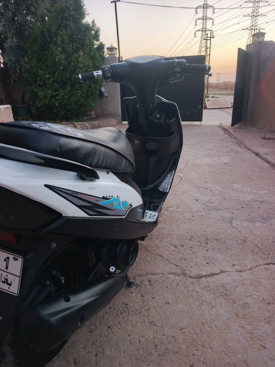 عدله بوشه 49 بلادي
كلها شغاله من طول لطول نكره سلف بكل وكت وايرمنيه كلها شغاله سعرها 750 الف وبيها مجال بسيط حك الجية بيها منفيس ووصل شراء من المعرض كاملة
مكاني الموصل قضاء الحمدانية.
***********اتصال او واتساب
