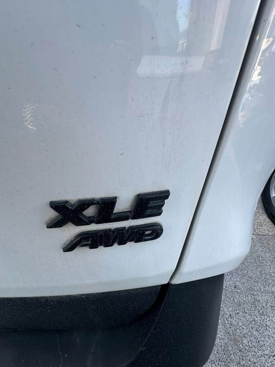 ✅سلام وعليكم
✅تيوتا راف 4 موديل 2024

✅لون ابيض ثلجي 

✅ماشي 10 الف 

XLE ✅

✅هايبرد 

✅سيارة صبغ عام و صور ضرر حنشرلكم هيا 

✅سيارة بعدها رقم كاتي شرط الترقيم تكلفه رقم 16 ورقة 

✅سيارة بدهوك 

✅للاستفسار اتصل ع ارقام تالية 

***********✅

***********✅
