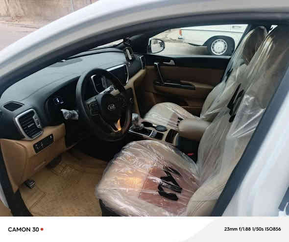 السلام عليكم كيا سبورتاج 2018 خليجي سياره ماشيه 69 مقفوله كفاله عامه من عدا شخط صغير حساس امامي خلفي سياره نظيفه جديده تحكم السيرين السعر 190 مكان بغداد ***********
