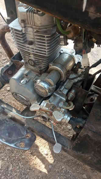 السلام عليكم ستوته للبيع موديل 19   سعر 475وبيها مجال مكان الديوانيه قضاء  غماس***********‬‏
