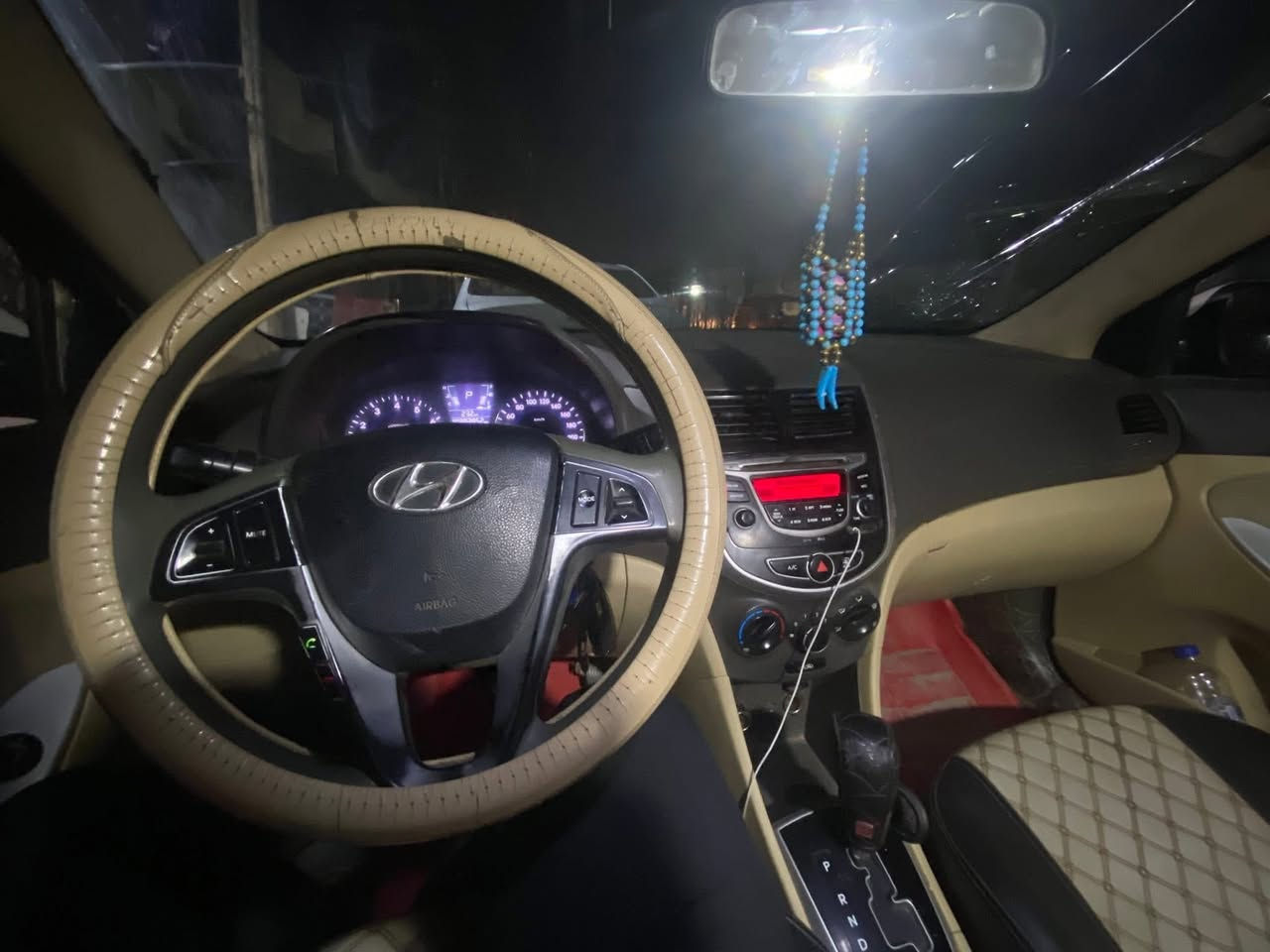 اكسنت خليجي 2012
بسمي تحويل ثاني يوم 
هيئه غرمات مصفره
صدر جديد 
منضومه تبريد جديده 
تخم تاير جديد 
كير محرك مكفول 
ضربته الجاملغ لامامي 
والجاملغ الخلفي 
السياره خير من الله
مكاني الدوره بغداد 
***********
