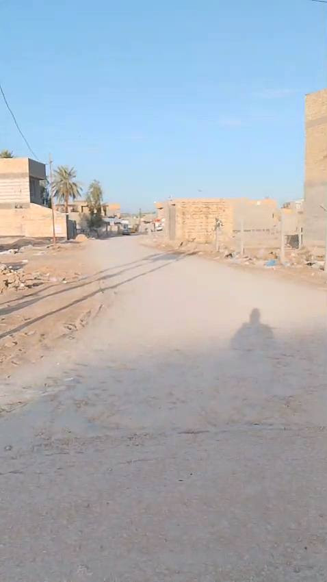 قطعه ابلاش والله بلاش المساحه 200 متر طابو زراعي سند 25 كافه الخدمات المكاتبه ويه راعيه مباشرتا يبيع منه 100 اتريد كله واجهه 10 نزال 20 العنوان شارع 100 قبل جسر المشاه بفرع الصيدليه مقابيل لحوم بركات السجاد 
تبعد عن الشارع 300 متر 

السعر 50 مع مجال بسيط جدا

استفسار اتصل *********** حلة, بابل
